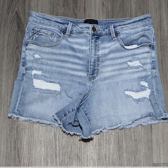 Sz 14/16 Buckle BLACK Fit 75 High Rise Denim Shorts 33 BBW1755 Ripped Distressed - Picture 6 of 9